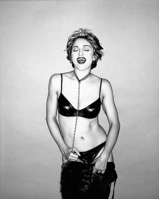Photo of Young Madonna (28 pics)