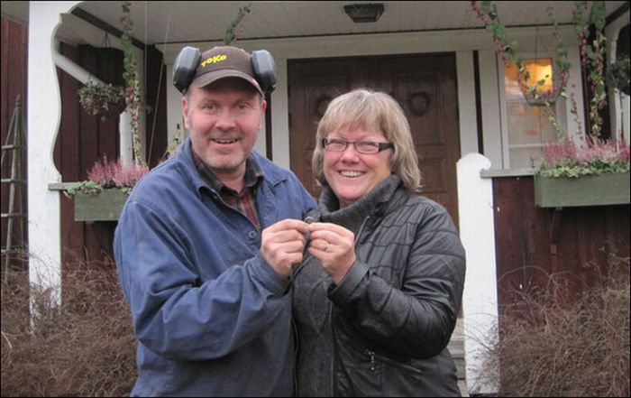 The Story of the Lost Ring (2 pics)