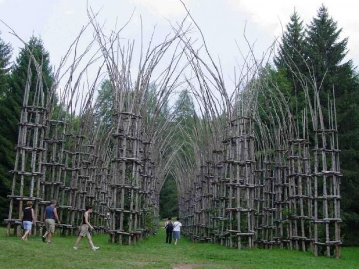 Tree Cathedral by Giuliano Mauri (13 pics)