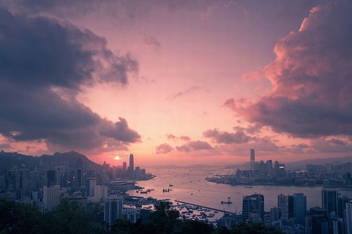 IR Photos of Hong Kong (49 pics)