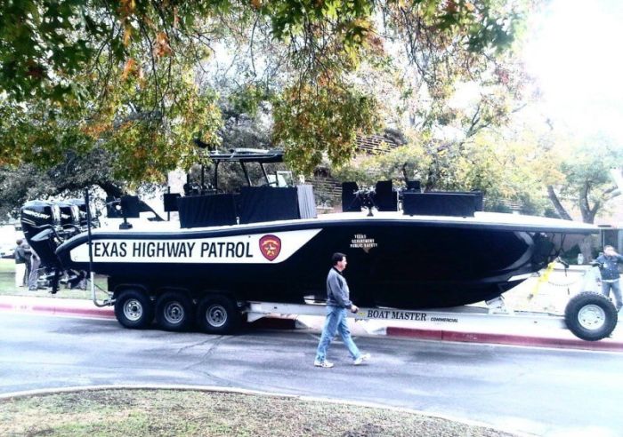 Bad Ass Boat of Texas Highway Patrol (6 pics)