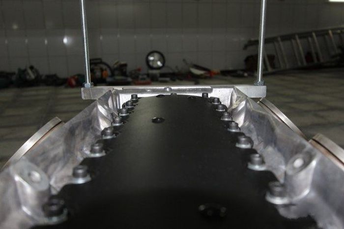 Custom V-Engine Glass Table (15 pics)