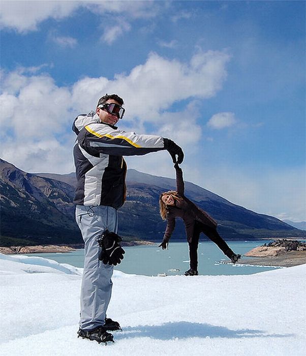 Amazing Forced Perspective Photography (99 pics)