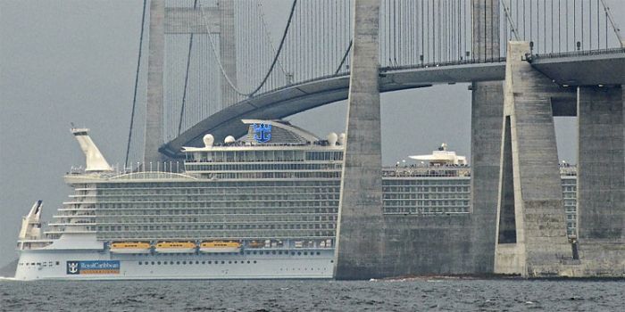 Allure of the Seas, World's Largest Cruise Ship (14 pics)
