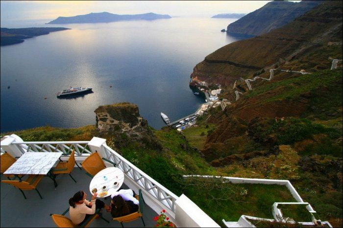 Living on the Edge (18 pics)