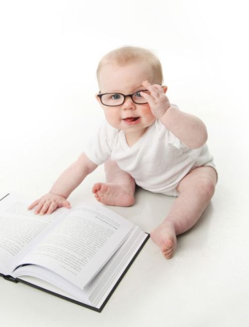 Babies Wearing Glasses (45 pics)