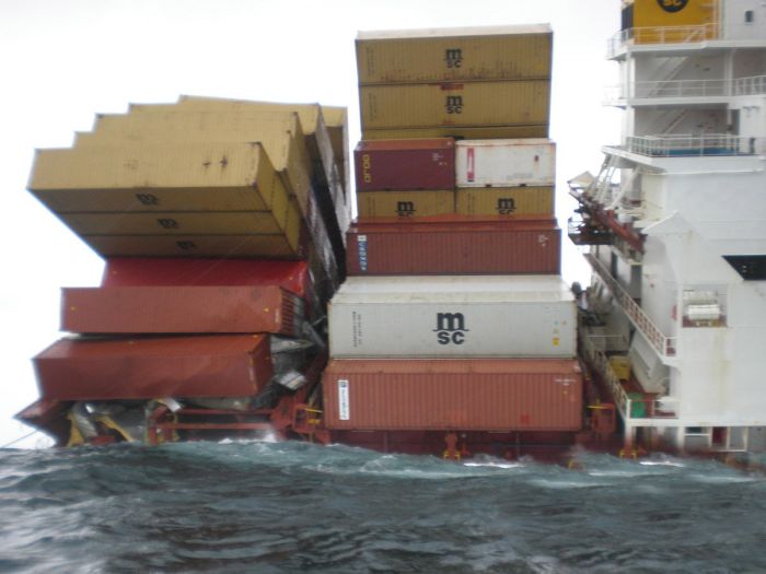 Container Ship Rena (25 pics)
