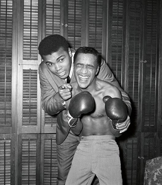 Rare Photos of Famous People. Part 17 (160 pics)