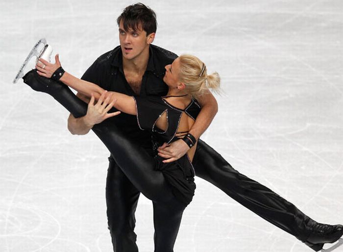 European Figure Skating Championships (22 pics)