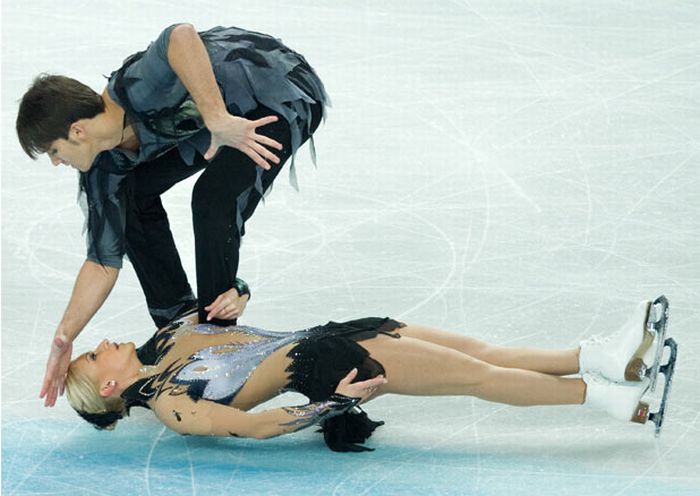 European Figure Skating Championships (22 pics)