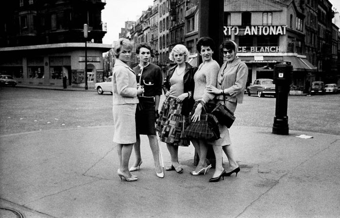 Paris Night Life in the 1950's (21 pics)