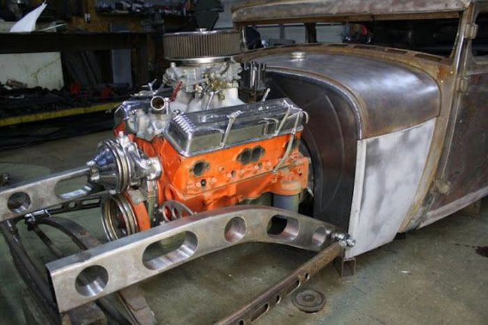 Building a Unique Car (46 pics)