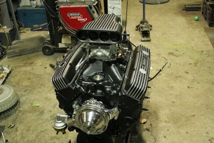 Building a Unique Car (46 pics)