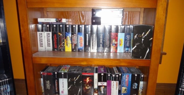 This Collection Has All 1,850 PlayStation 2 Games (6 pics)