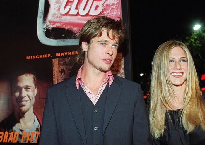 Brad Pitt Aging Timeline (38 pics)