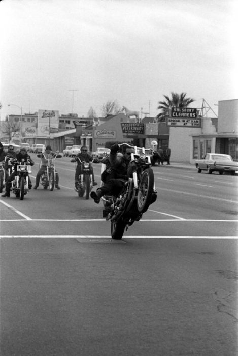 Hells Angels Back in 1965 (34 pics)