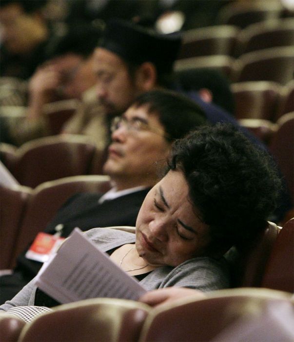Sleepy Politicians (15 pics)