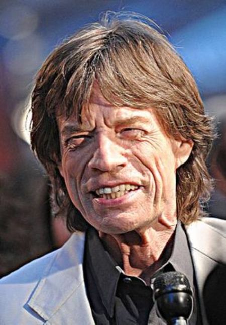 Celebrities Who Look Like Zombies (20 pics)