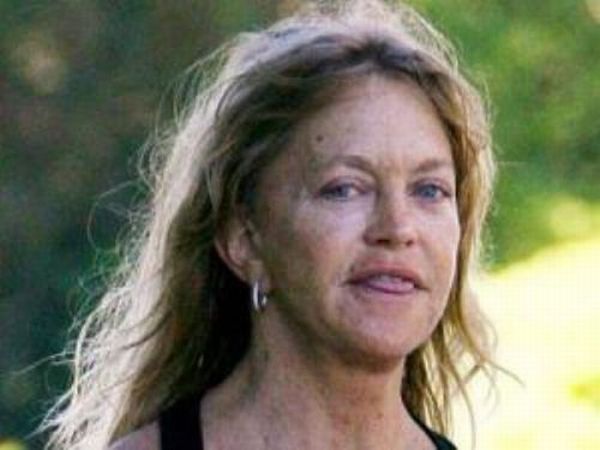 Celebrities Who Look Like Zombies (20 pics)