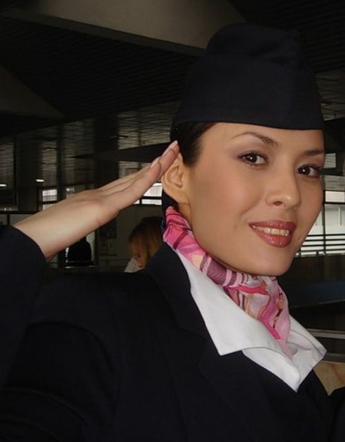 Stewardesses From All Over the World (34 pics)