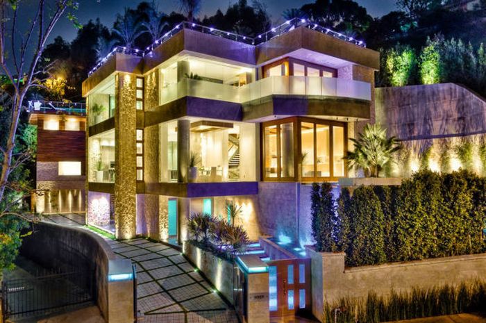Awesome House in Beverly Hills (14 pics)