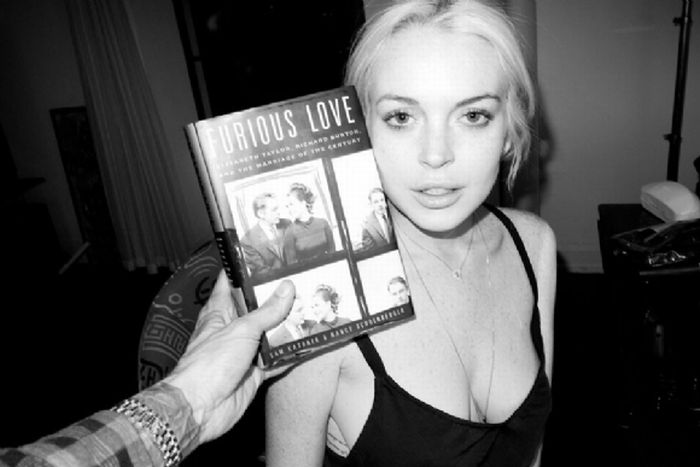Lindsay Lohan's Cleavage (18 pics)