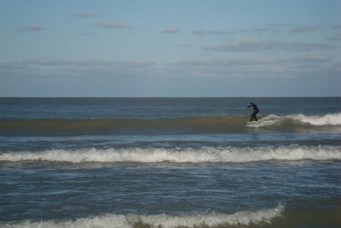 Surfing the Great Lakes in the Winter (11 pics)