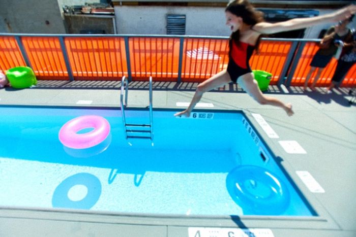 Dumpster Swimming Pools (13 pics)