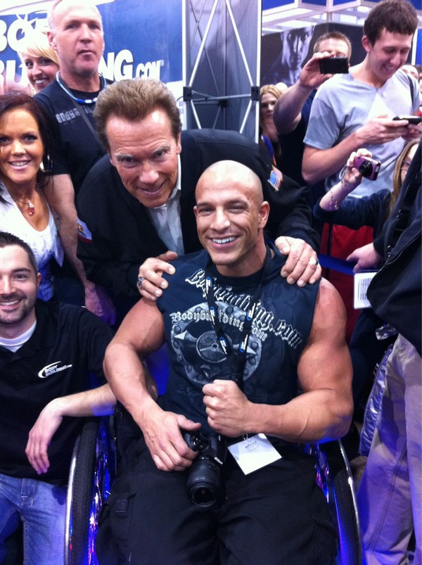 Arnold Schwarzenegger Twitpics (35 pics)