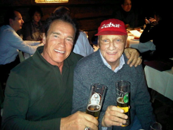 Arnold Schwarzenegger Twitpics (35 pics)