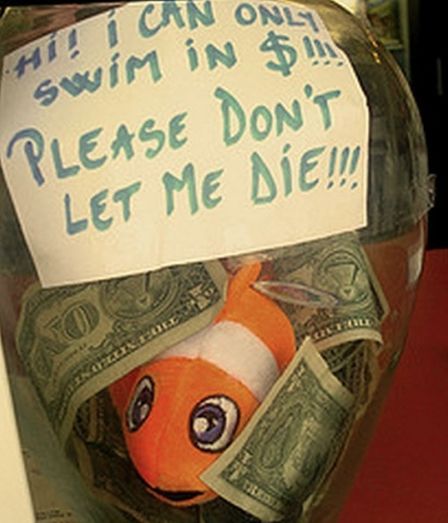 Creative Tip Jars (22 pics)