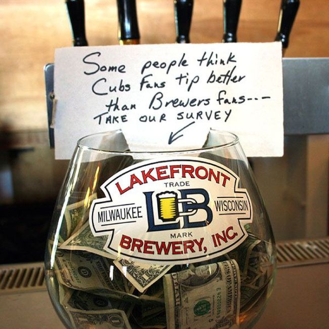 Creative Tip Jars (22 pics)