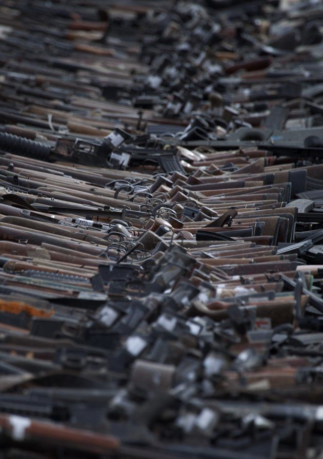 Firearms Crushed in Mexico (12 pics)