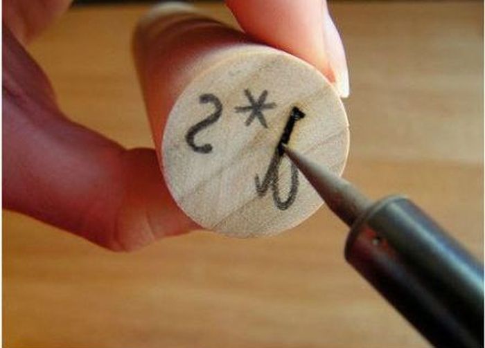 Self-Made Wax Seals (16 pics)
