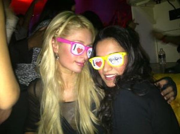 Paris Hilton Twitpics (40 pics)