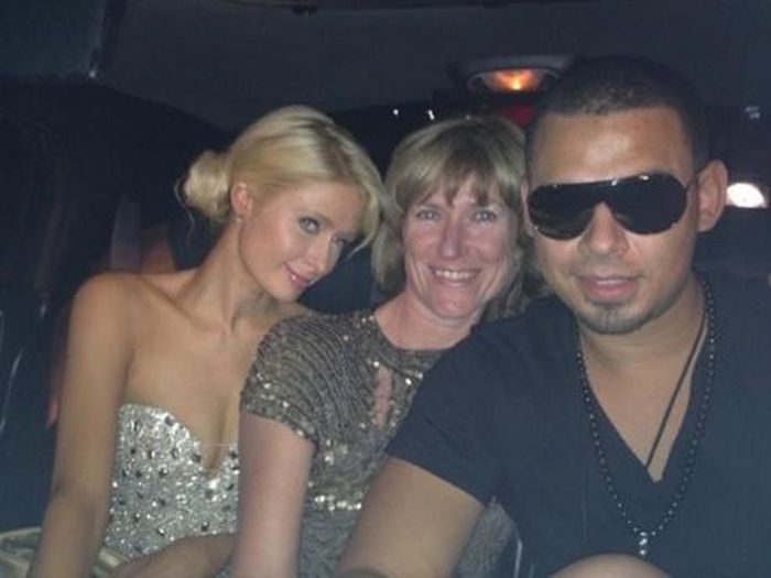 Paris Hilton Twitpics (40 pics)