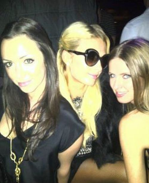 Paris Hilton Twitpics (40 pics)