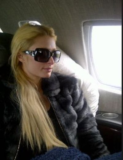 Paris Hilton Twitpics (40 pics)