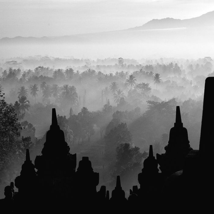 Black and White Photographs of Asia (30 pics)