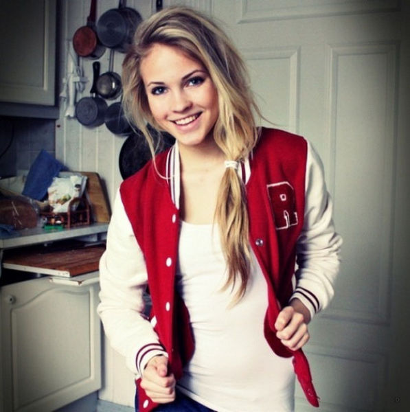 Emilie "Voe" the Prettiest Norwegian Blogger (43 pics)