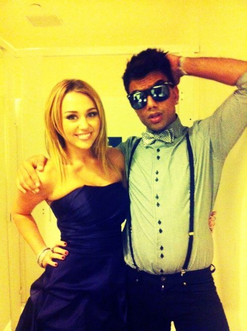 Miley Cyrus Twitpics (21 pics)