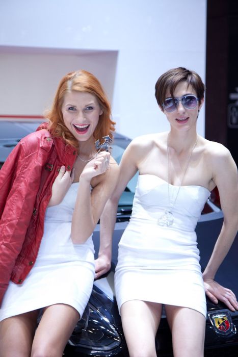 Girls of Geneva Motor Show 2012. Part 2 (68 pics)