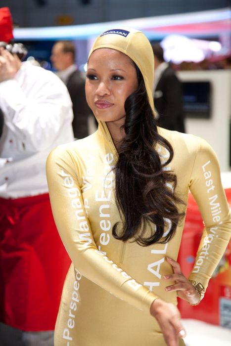 Girls of Geneva Motor Show 2012. Part 2 (68 pics)