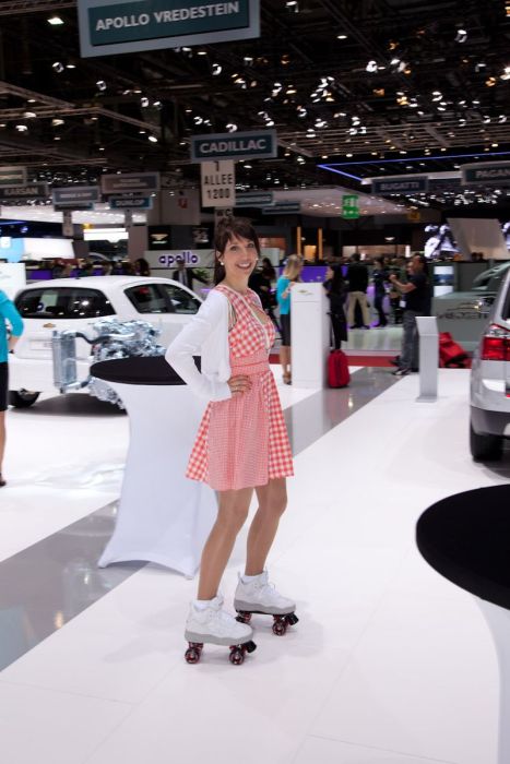 Girls of Geneva Motor Show 2012. Part 2 (68 pics)