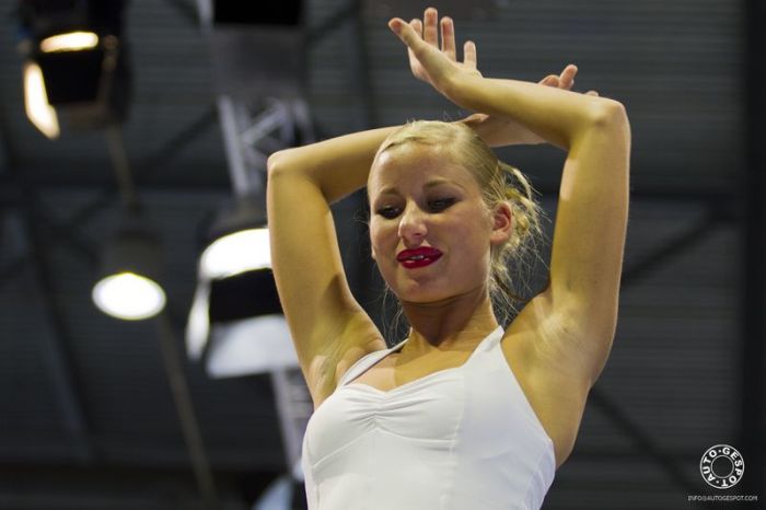 Girls of Geneva Motor Show 2012. Part 2 (68 pics)