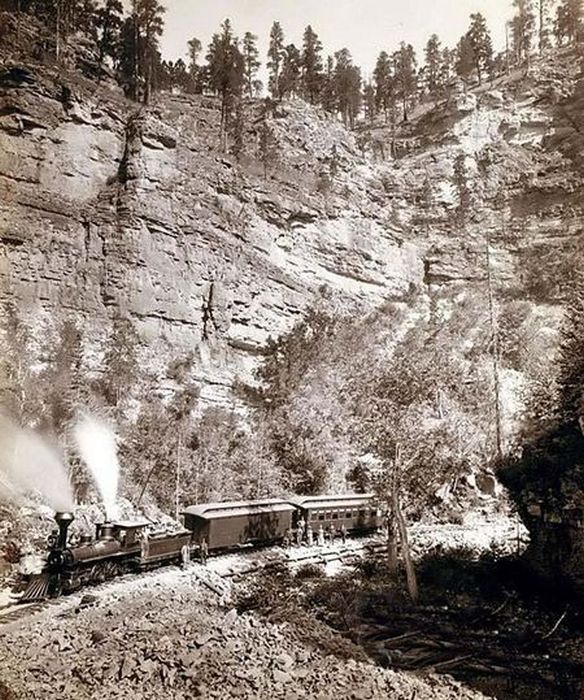 Photographs of the Old West (80 pics)