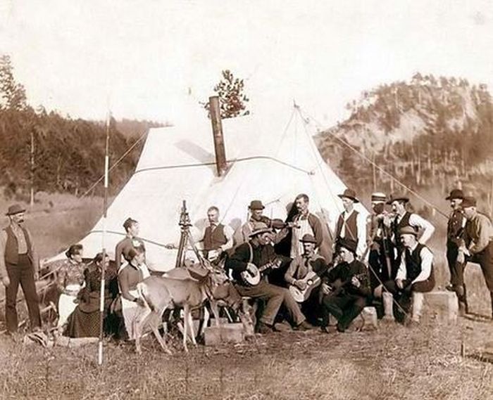 Photographs of the Old West (80 pics)