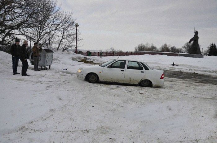 Lowrider Fail (8 pics)
