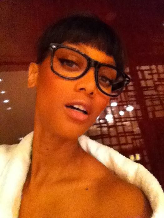 Tyra Banks Twitpics (43 pics)