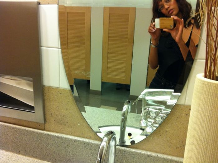 Tyra Banks Twitpics (43 pics)
